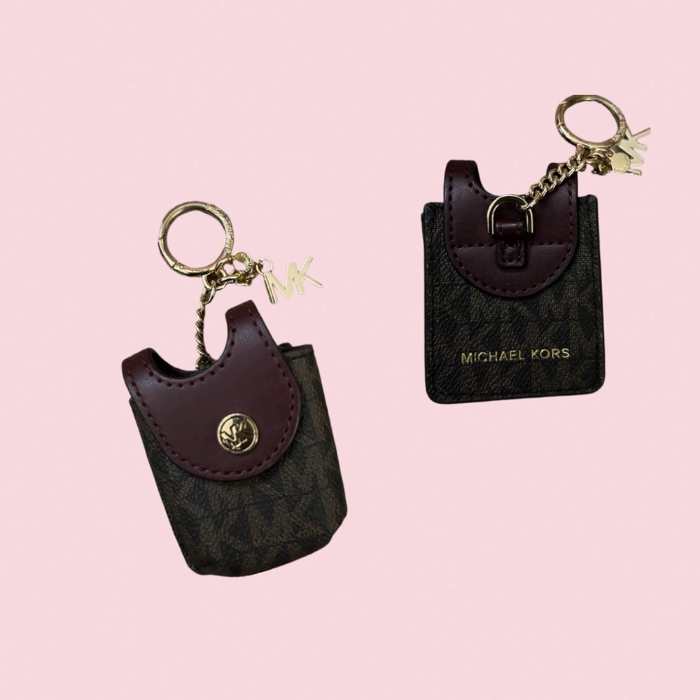 Michael Kors AirPod case